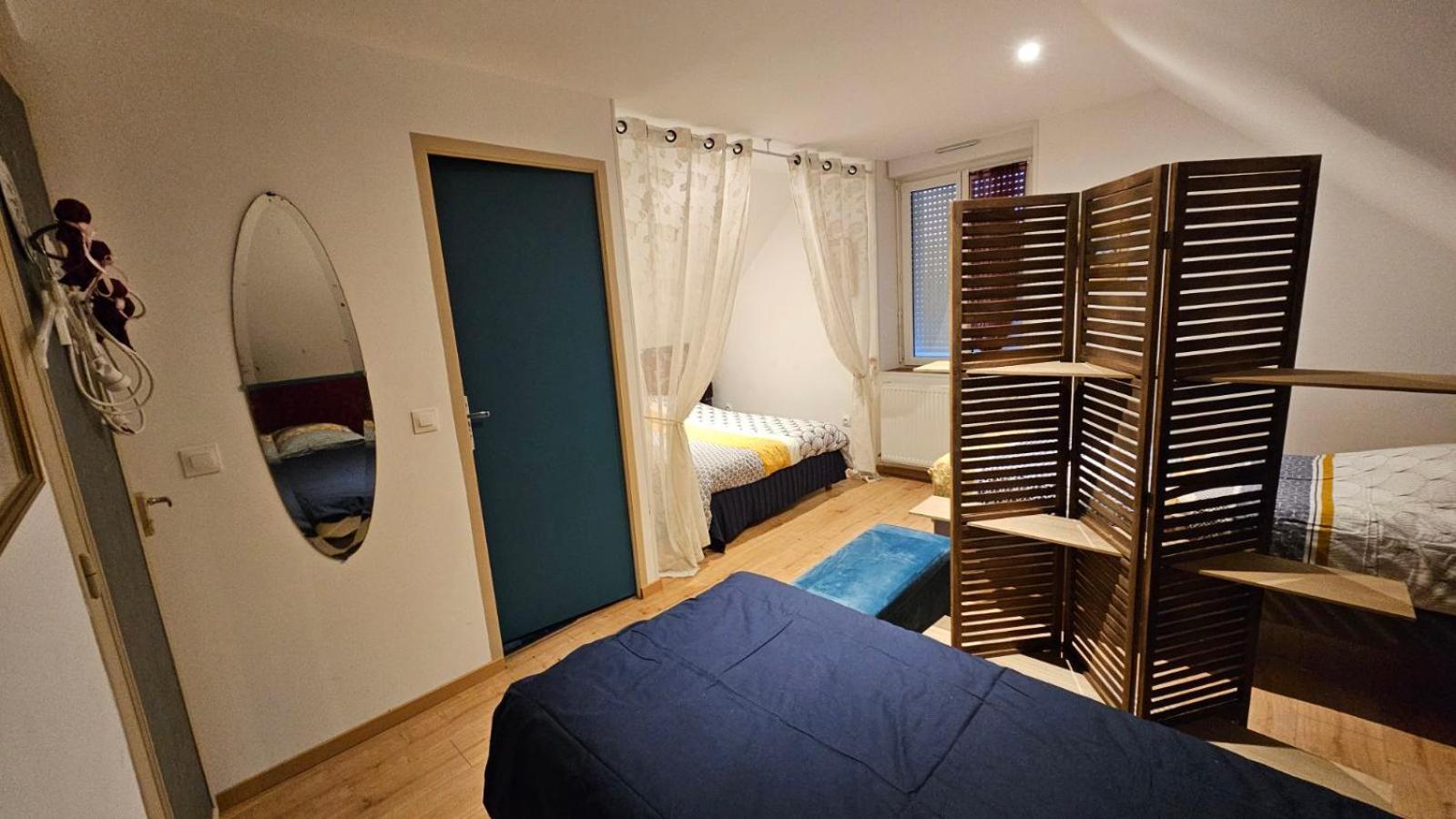 Le Deux Gaulle Apartment Le Mele-sur-Sarthe Bagian luar foto